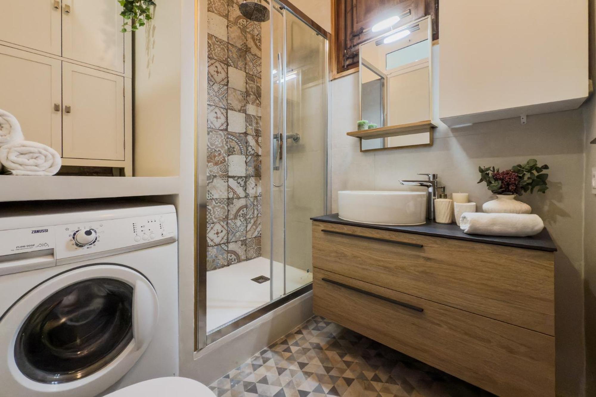 Magalhaes - Trad Flat In Poble Sec, Near Ramblas Barcelona Exterior photo